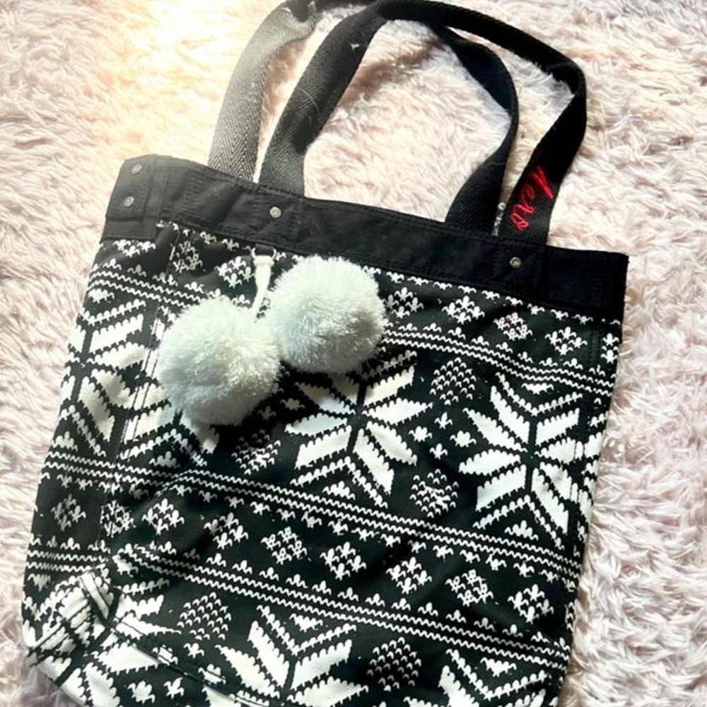Aeropostale Nordic Winter Snow Aztec Tote Bag Pom Pom Y2K Faire Isle Ski Lodge